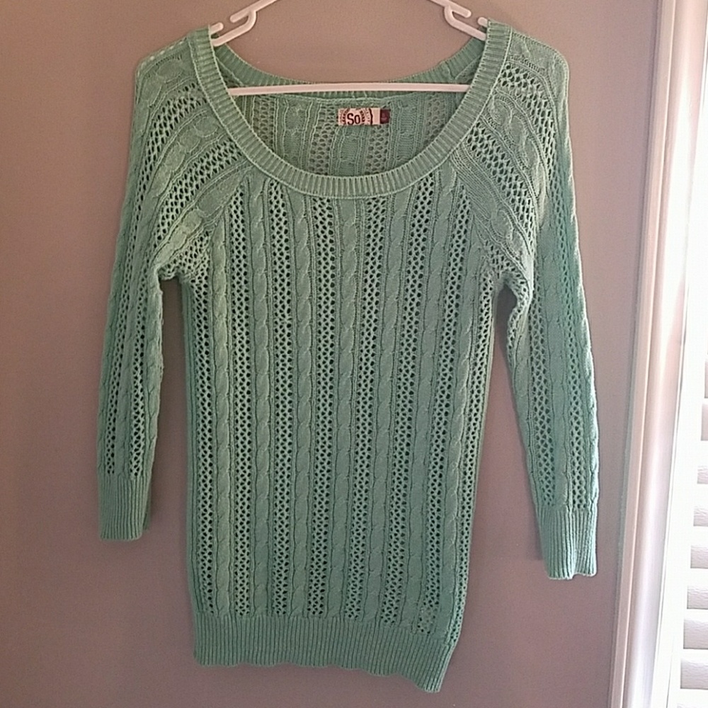 Quarter Sleeve Mint Green Sweater